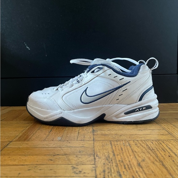 Nike Air Monarch IV White Navy - Picture 1 of 5